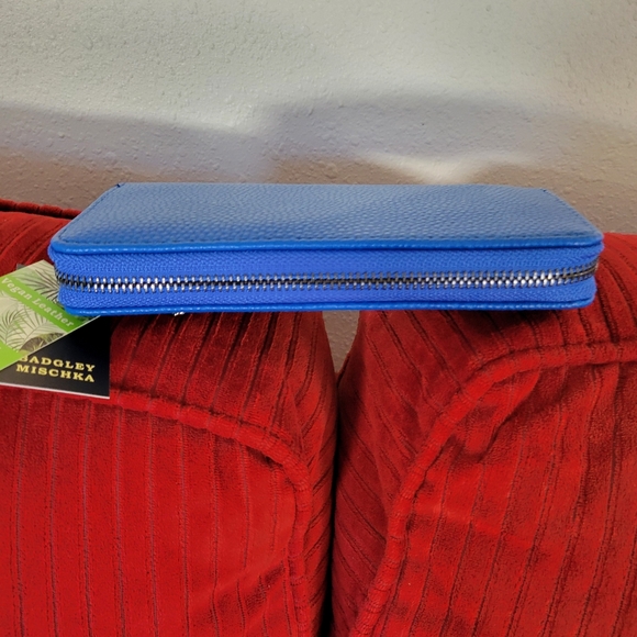 Badgley Mischka Electric Blue Long Wallet with Front Zipper - Picture 3 of 6